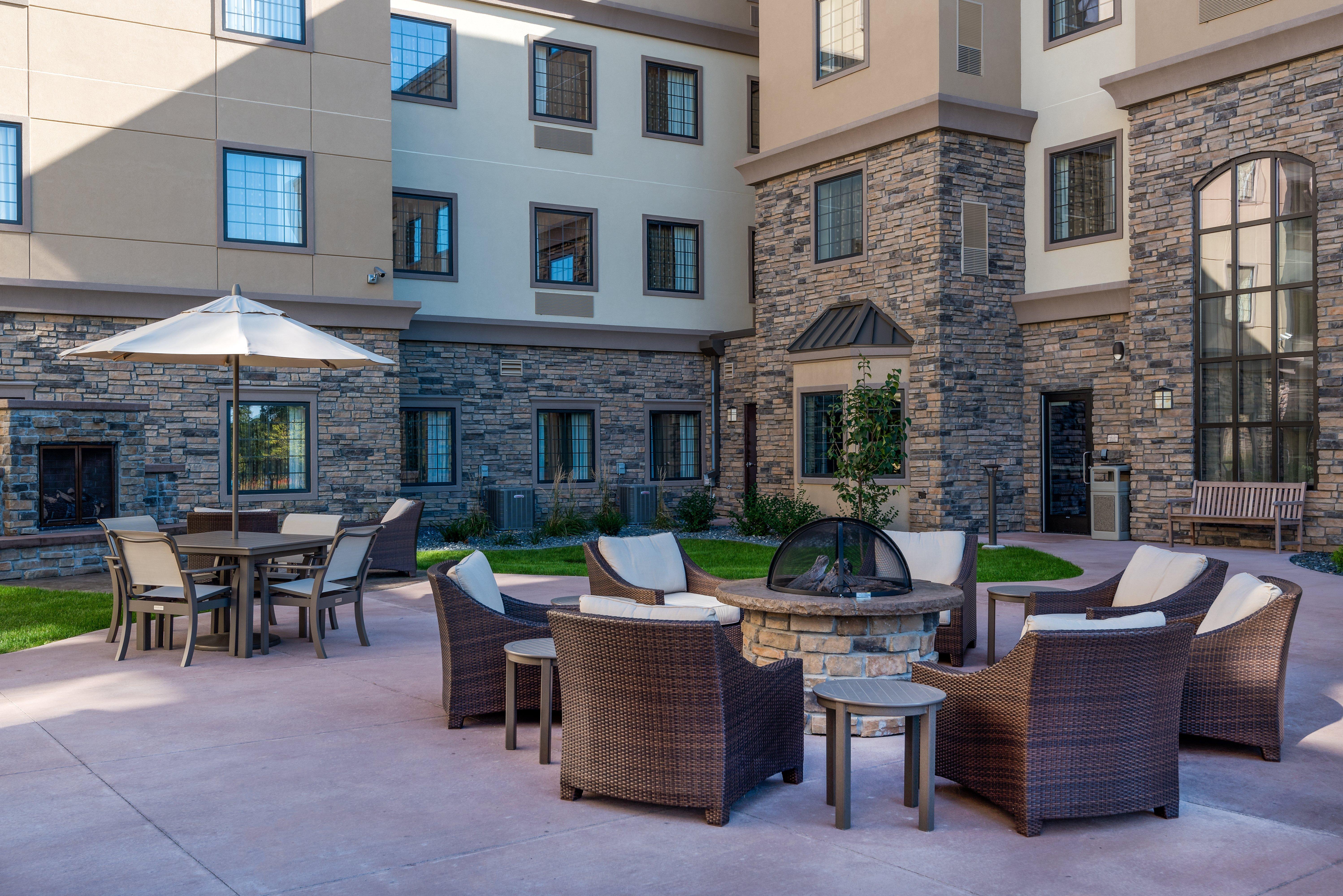 Staybridge Suites Eau Claire - Altoona By Ihg Exterior photo