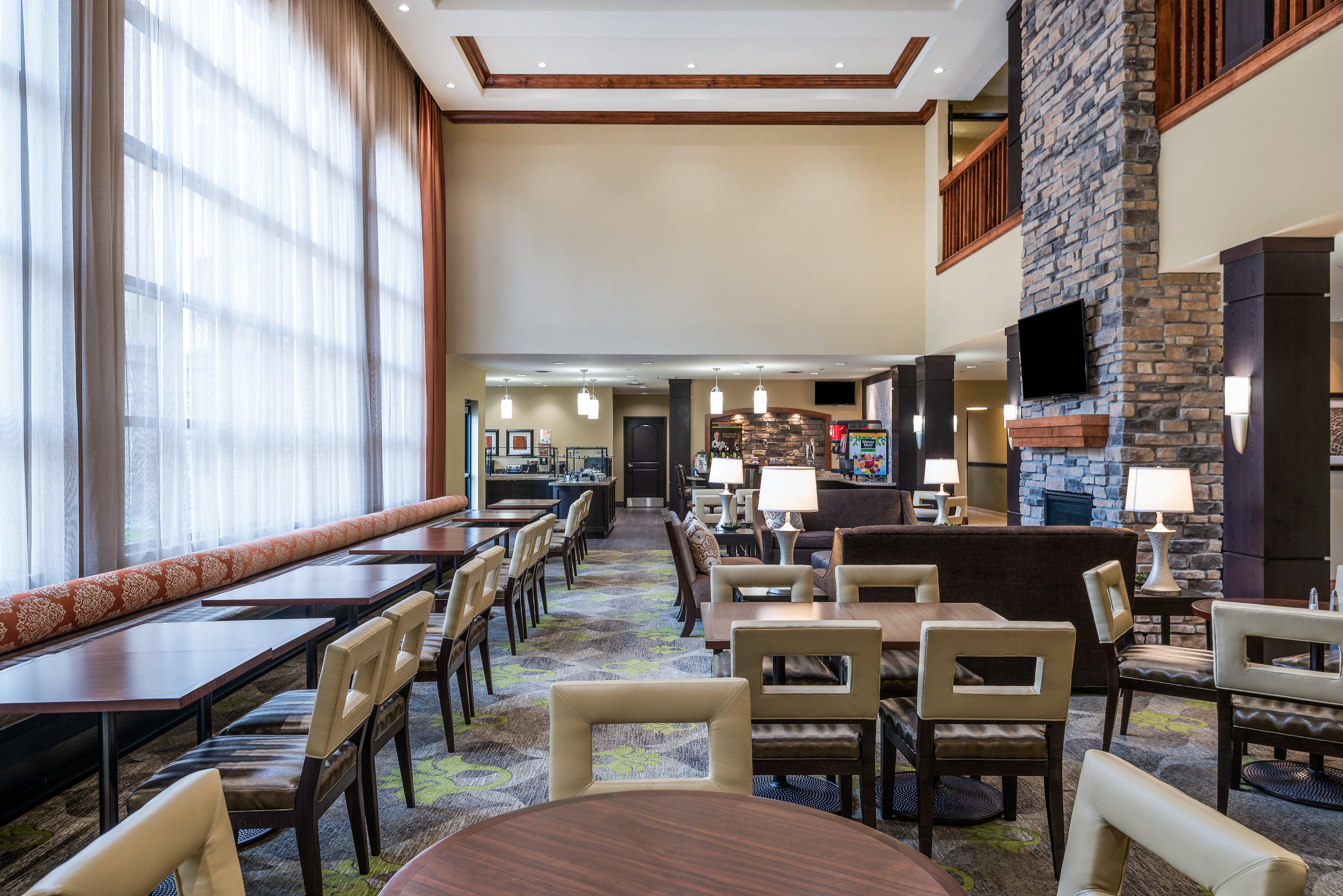Staybridge Suites Eau Claire - Altoona By Ihg Exterior photo
